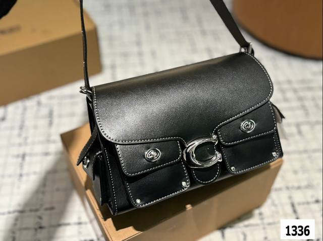 Coach Coach's new motorcycle bag with box, Cargo Soft Tabby, black motorcycle bag