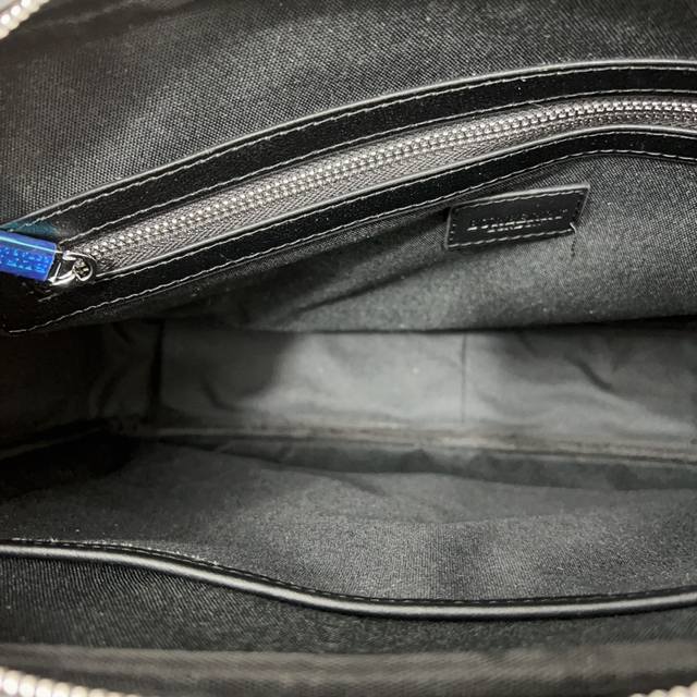 Burberry men's checkered briefcase computer bag crossbody handbag features exquisite inlay craftsmanship, classic and versatile physical photography, original factory fabric, high-end quality delivery dust bag 38 X 27 Cm