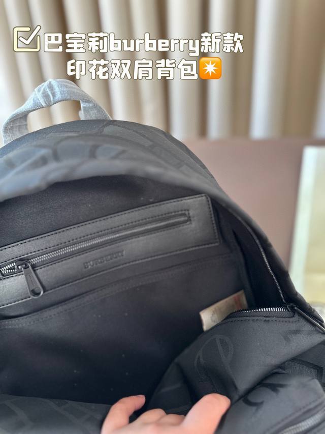 Burberry New Backpack Printed Series Fashionable and Casual Style Fabric High Density Waterproof and Rainy Easy to Handle Size 30 * 40