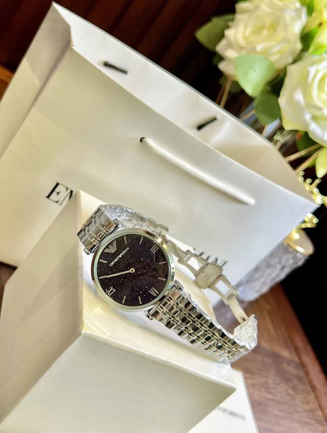 FFFH Picture Same Packaging 25 Armani Starry Sky Arrives Armani Case: 316L Stainless Steel Mirror: Reinforced Mineral Glass Strap: 316L Stainless Steel Buckle: Double Button Buckle Size: 40mm Wrapping: