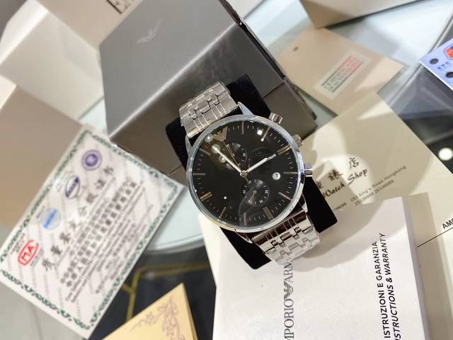 Armani boutique men's wristwatch exudes a gentlemanly style. Adopting the top-notch imported quartz movement for absolute precision in timekeeping, the watch strap is made of top-grade 316 black stainless steel material with mineral super strong mirr