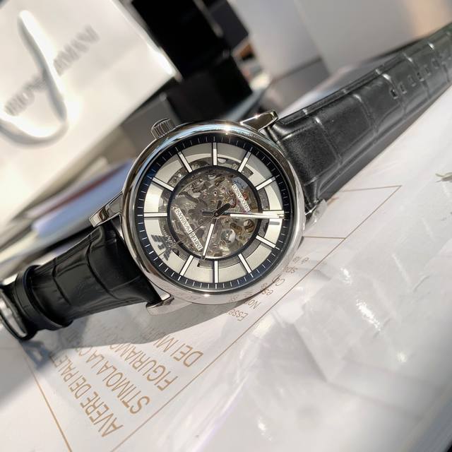 Armani special channel goods! The highest version on the market! Armani Mechanical Men's Watch. Front and rear hollow design. The dial size is 43mm. Equipped with an imported fully automatic mechanical movement. Support any comparison! Please identif