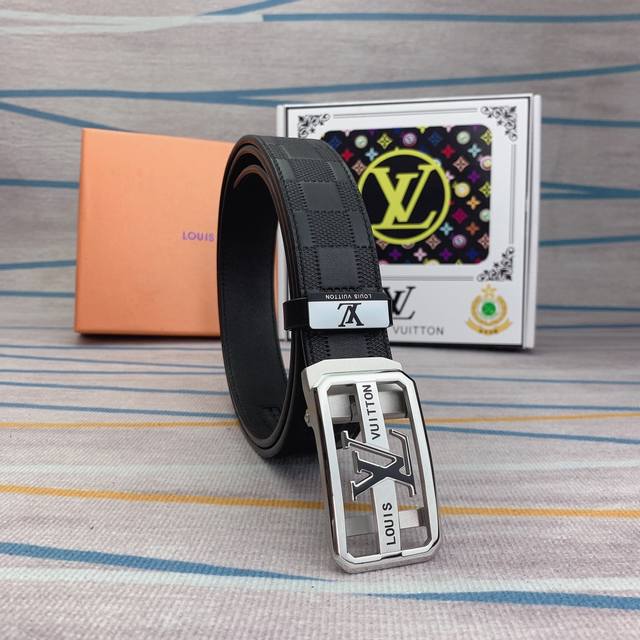 Product Name: Lv... Louis Original order automatic belt material from Vuitton: Original leather belt with 100% head layer leather belt guaranteed to be genuine leather, 24K pure steel buckle, counter original order quality, fine workmanship, fashiona