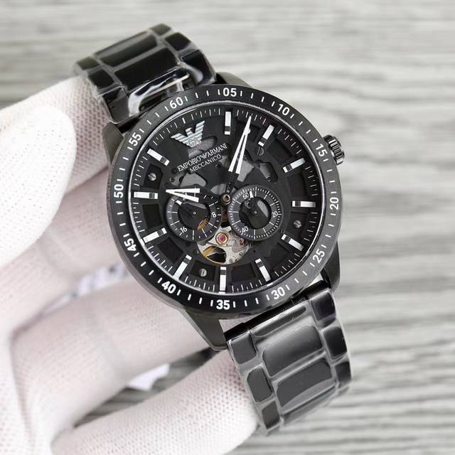 Armani Men's Watch Model: Ar60054 ： Stainless steel watch mirror: Mineral reinforced glass strap: Genuine leather size: 43 * 14mm, not like the oppressive pure black, giving a fresh and refined feeling. The stainless steel scale is sharp and angular,