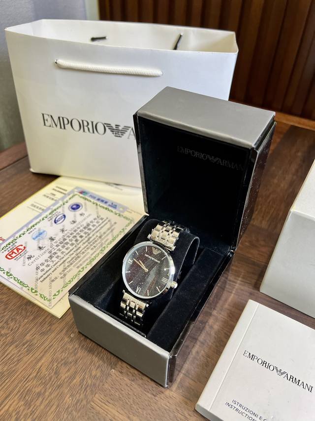 FFFH Picture Same Packaging 25 Armani Starry Sky Arrives Armani Case: 316L Stainless Steel Mirror: Reinforced Mineral Glass Strap: 316L Stainless Steel Buckle: Double Button Buckle Size: 40mm Wrapping: