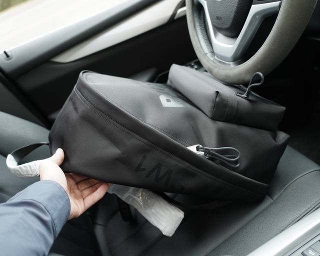 Burberry official website synchronizes high version original backpack, don't miss out on all original single fabric production, excellent quality, super large capacity, non market ordinary goods, and tough goods from trading companies Emphasize that