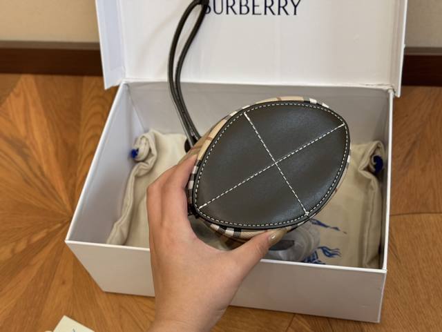 Box size: 17.18cm Burberry | Knock Cute Bucket Bag~Multi color, portable crossbody can be freely matched~