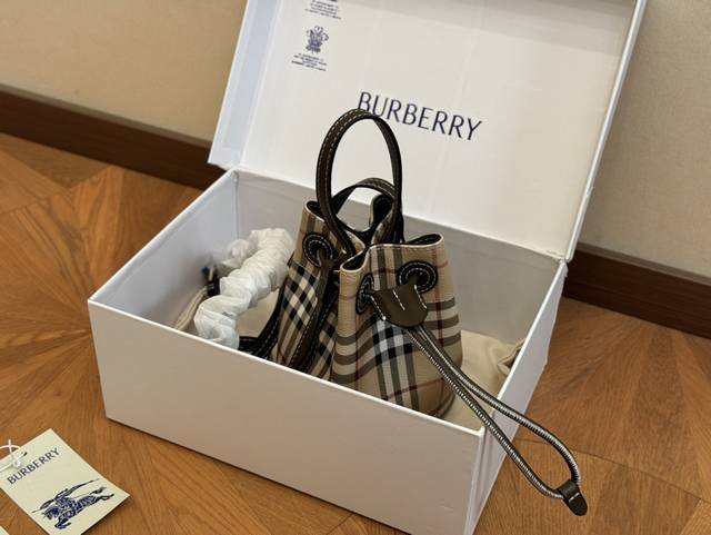 Box size: 17.18cm Burberry | Knock Cute Bucket Bag~Multi color, portable crossbody can be freely matched~