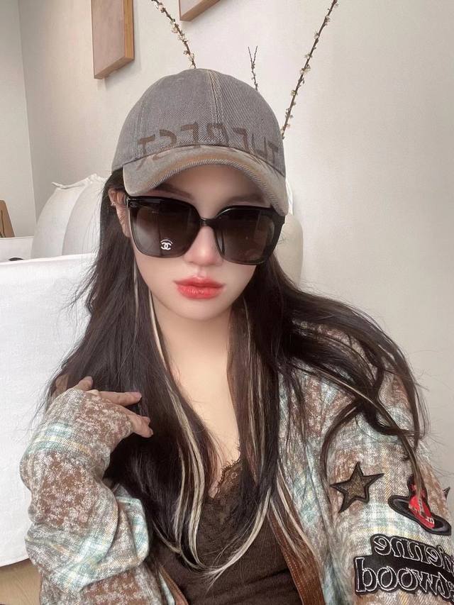 Chanel * Model: CH6806 Size: 66 Ports 17-145