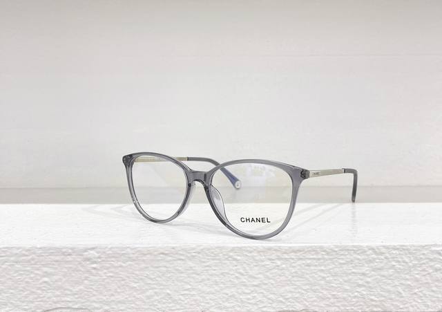 Chanel * Model: 3472Size: 54 Ports 16-140