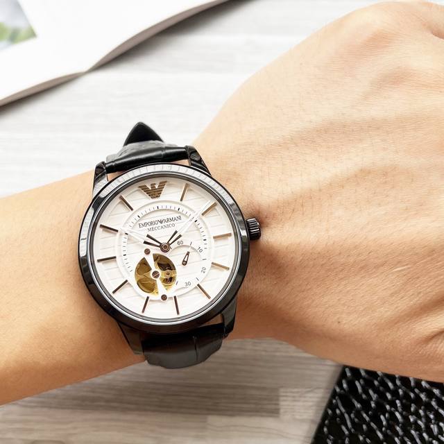 Unified Armani Men's Watch Song Weilong's Trendy Hollow Mechanical Watch with Unique Craftsmanship, Fashionable and Casual Transparent Heart, Rich in Modern Art, Exquisite Hollow Crown Logo Eagle shaped Hollow Dial Bar Fixed Nail Scale Matte Steel St