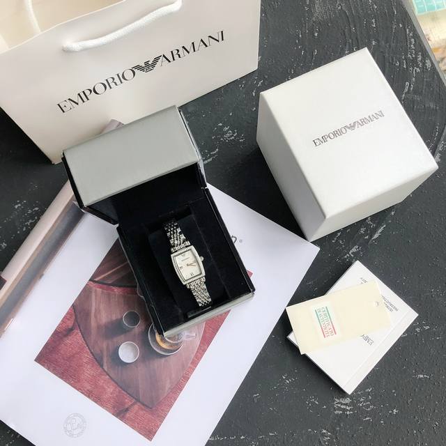 Armani Women's Watch Autumn New Product Rose Silver Edition, model ar11405, crystal studded with diamonds, lightweight and stylish fit, wearing with a fashionable temperament, size 24Mm, equipped with a full set of counters