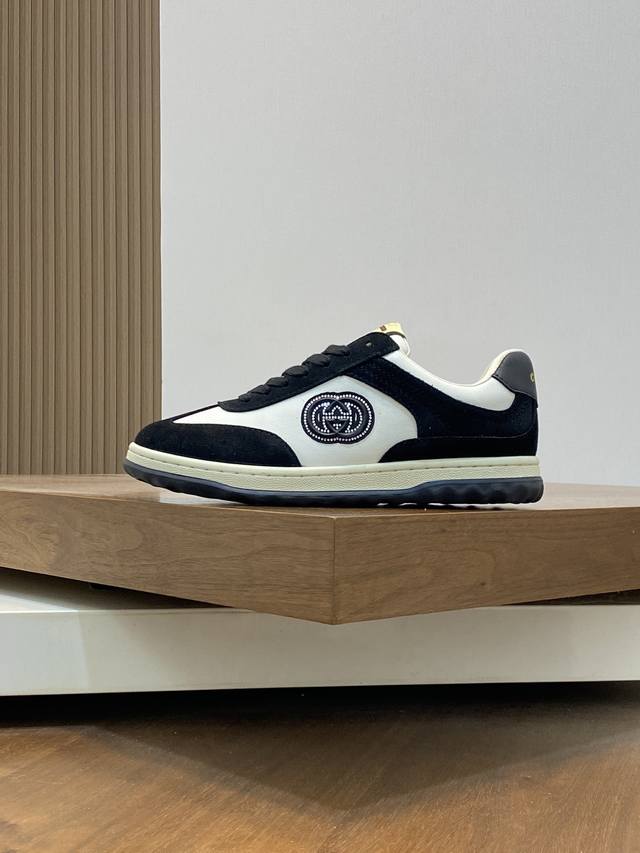 Gucci - High quality original - Upper: Nappa calf leather, Lychee grain calf leather, computer embroidery brand totem - Inner: Water dyed calf leather - outsole: Ultra light TPU rubber; Two tone molded outsole - Ultra high quality control workmanship