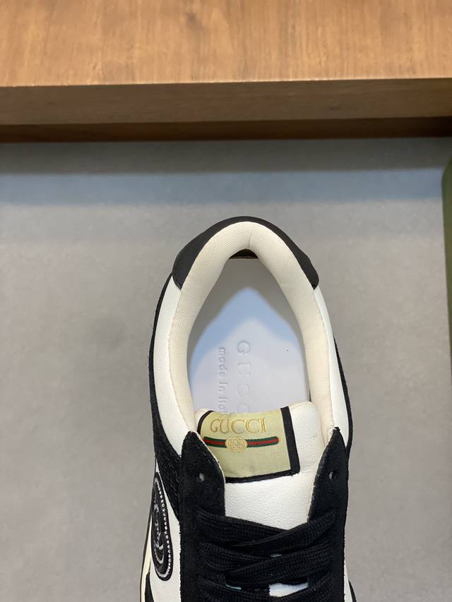 Gucci - High quality original - Upper: Nappa calf leather, Lychee grain calf leather, computer embroidery brand totem - Inner: Water dyed calf leather - outsole: Ultra light TPU rubber; Two tone molded outsole - Ultra high quality control workmanship