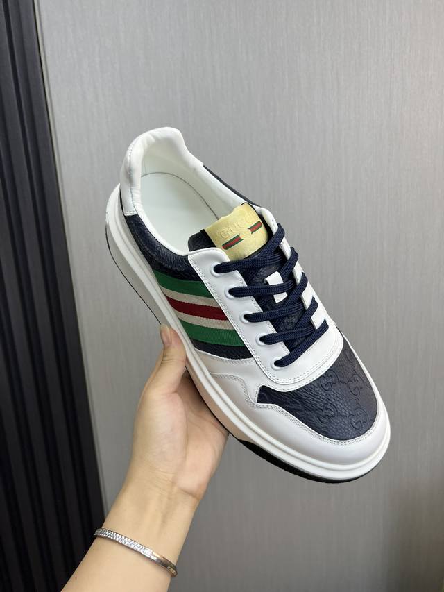 Factory price Gucci high-end quality original single shoe upper: Napa calf leather, lychee grain calf leather, computer embroidery brand totem interior: water dyed cowhide outsole: ultra light TPU rubber; Two tone molded outsole with ultra-high quali