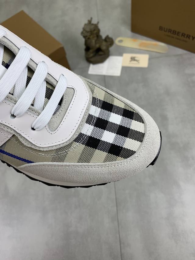 Factory price actual price Knight Burberry sports men's shoes new casual low top men's shoes, new autumn and winter season design, perfect workmanship, lazy foot style to create cabinet quality, shoe upper: fashionable and exquisite Burberry floral f