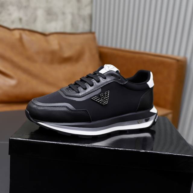 Brand: Armani ARM NI Standard Code: 38-44 45 Customized Grade: Same as on official website Material: Original fabric Comfortable and breathable inner foam Lightweight and wear-resistant outsole Style Category: Men's fashion casual shoes Running sport