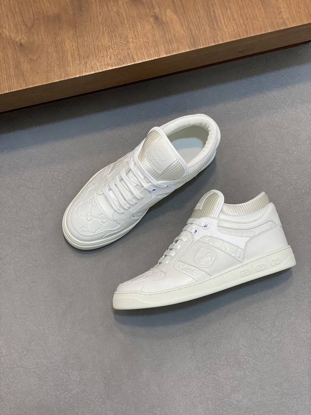 Gucci - High quality original - Upper: Nappa calf leather, Lychee grain calf leather, computer embroidery brand totem - Inner: Water dyed calf leather - outsole: Ultra light TPU rubber; Two tone molded outsole - Ultra high quality control workmanship