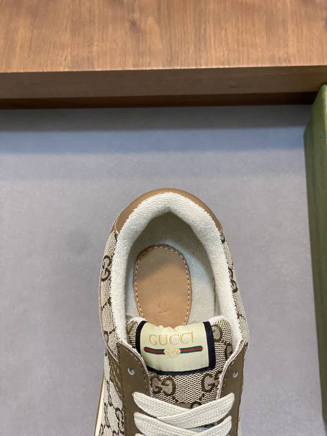 Gucci - High quality original - Upper: Nappa calf leather, Lychee grain calf leather, computer embroidery brand totem - Inner: Water dyed calf leather - outsole: Ultra light TPU rubber; Two tone molded outsole - Ultra high quality control workmanship