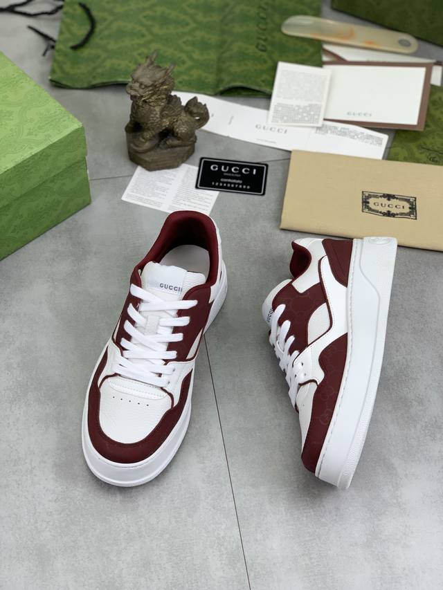 Factory price, real price, top of the line Gucci 24SS counter, latest couple style, thick soled Gucci white shoes, purchasing level Gucci's latest lightweight thick soled white shoes! Top tier chip version! Do you have the same feeling of 