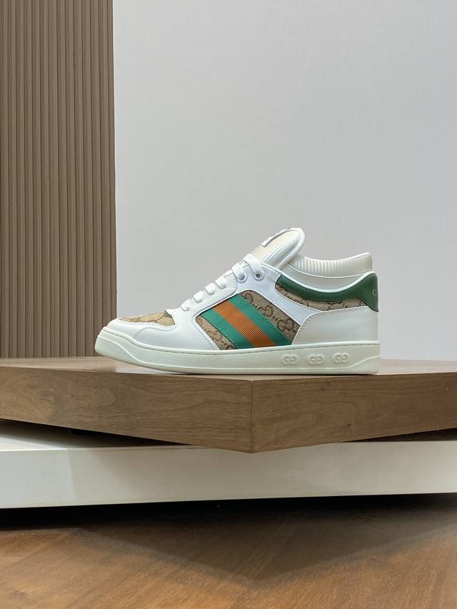 Gucci - High quality original - Upper: Nappa calf leather, Lychee grain calf leather, computer embroidery brand totem - Inner: Water dyed calf leather - outsole: Ultra light TPU rubber; Two tone molded outsole - Ultra high quality control workmanship