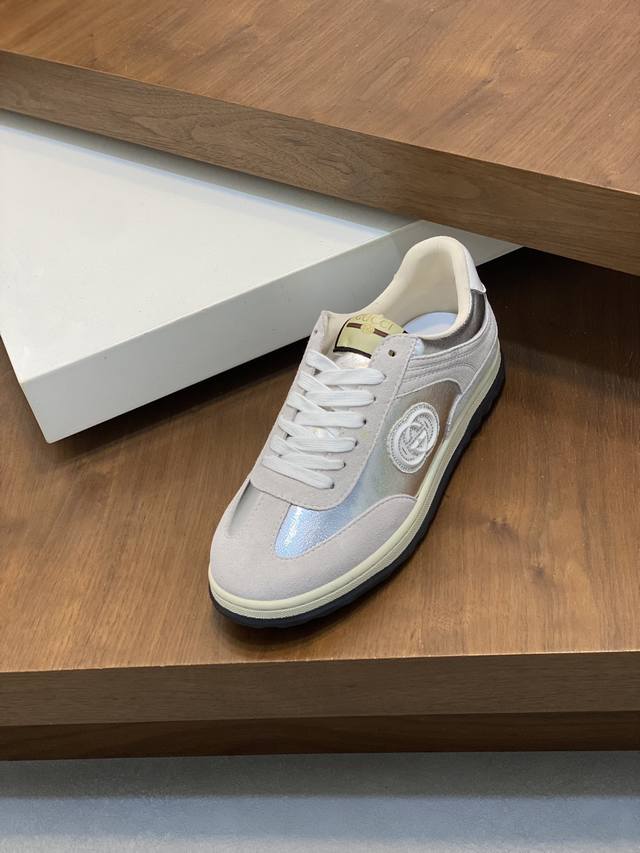 Gucci - High quality original - Upper: Nappa calf leather, Lychee grain calf leather, computer embroidery brand totem - Inner: Water dyed calf leather - outsole: Ultra light TPU rubber; Two tone molded outsole - Ultra high quality control workmanship