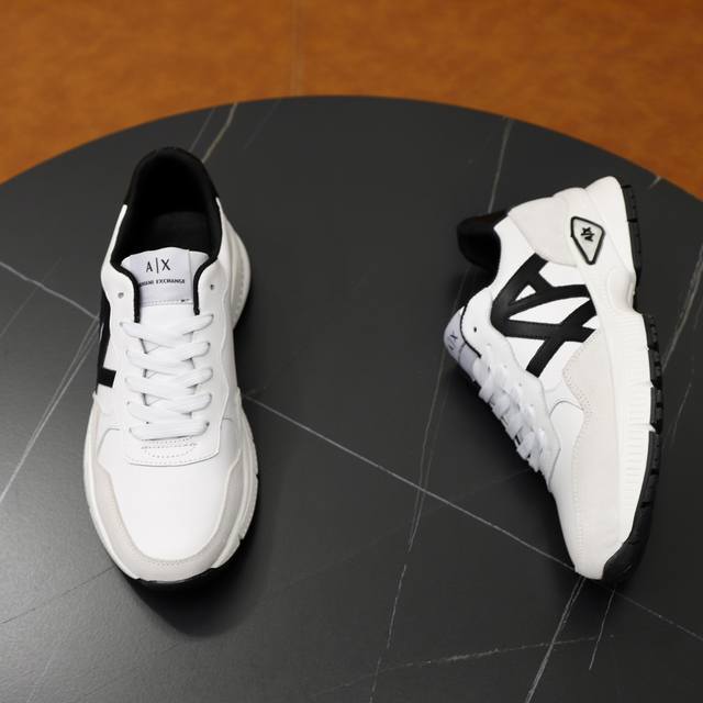 Brand: Armani ARM NI Standard Code: 38-44 45 Customized Grade: Same as on official website Material: Original cowhide fabric Comfortable and breathable inside lightweight and wear-resistant outsole Style Category: Men's fashionable casual shoes Runni