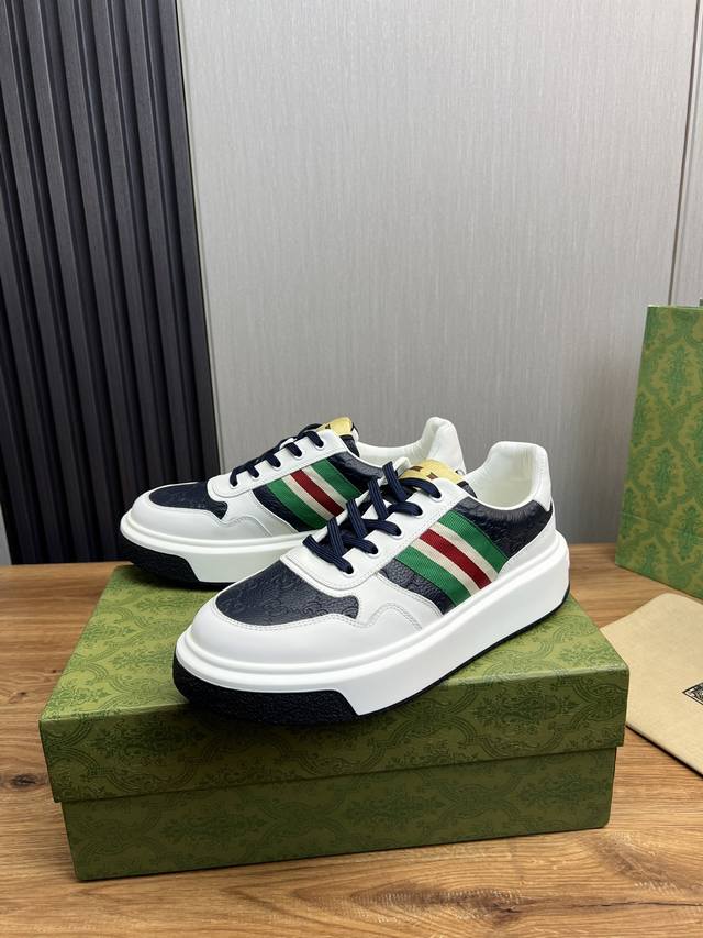 Factory price Gucci high-end quality original single shoe upper: Napa calf leather, lychee grain calf leather, computer embroidery brand totem interior: water dyed cowhide outsole: ultra light TPU rubber; Two tone molded outsole with ultra-high quali