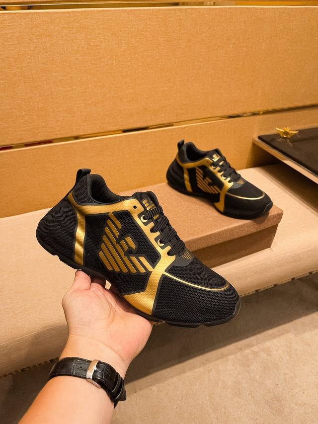 Factory approved Armani men's shoes high-end brand official website 1:1 latest masterpiece: The upper is made of original Italian official website special technology fabric, matched with original comfortable and breathable inner lining, and the origi