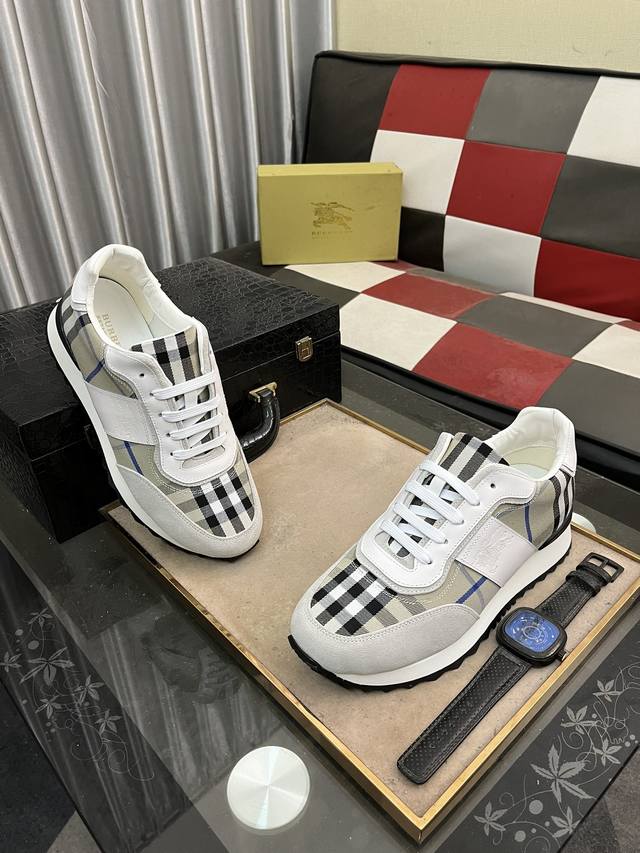 Burberry men's fashionable and trendy casual shoes, with high-quality imported cowhide brand special printed fabric on the upper, breathable sheepskin lining and foot pads, exquisite workmanship, high-end atmosphere, and a fashionable model shape. Ru