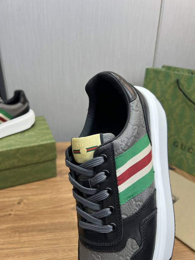 Factory price Gucci high-end quality original single shoe upper: Napa calf leather, lychee grain calf leather, computer embroidery brand totem interior: water dyed cowhide outsole: ultra light TPU rubber; Two tone molded outsole with ultra-high quali