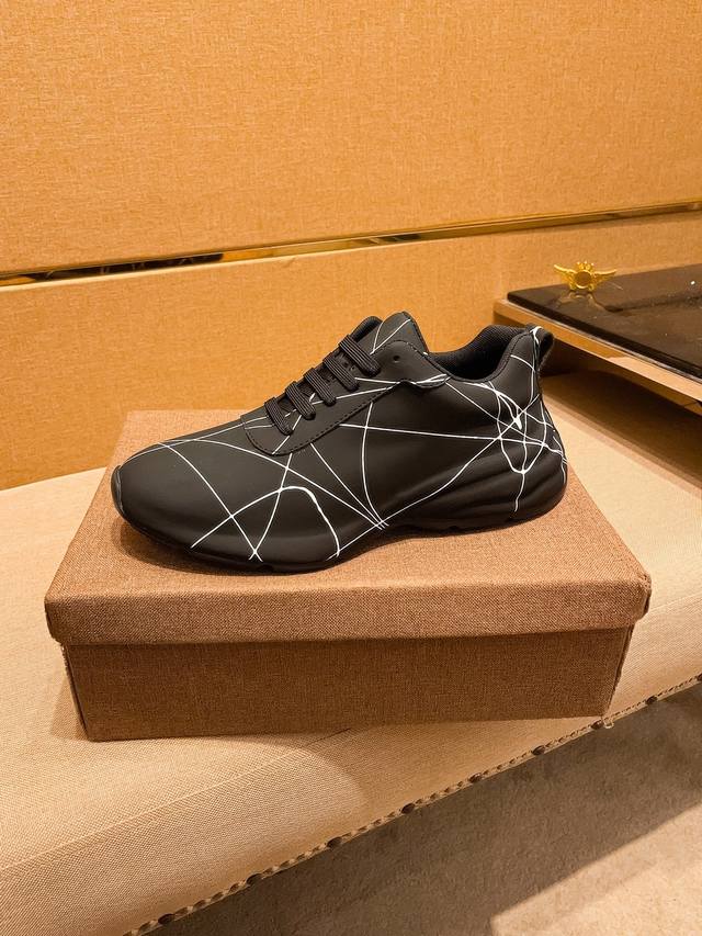 Factory approved Armani men's shoes high-end brand official website 1:1 latest masterpiece: The upper is made of imported Italian top layer cowhide, the original version is comfortable and breathable, and the original designated anti slip outsole ins