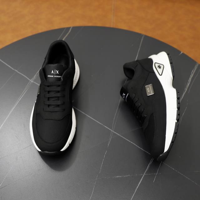 Brand: Armani ARM NI Standard Code: 38-44 45 Customized Grade: Same as on official website Material: Original fabric Comfortable and breathable inner foam Lightweight and wear-resistant outsole Style Category: Men's fashion casual shoes Running sport