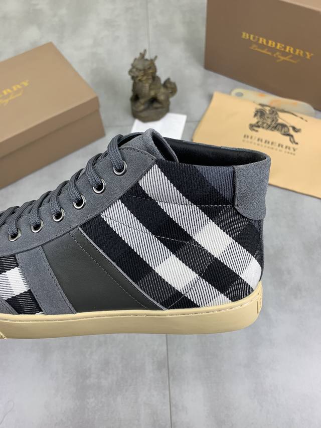Factory price: Real price Leather and Velvet Knight Burberry sports men's shoes, new casual high top men's shoes, new spring and summer season design, perfect workmanship, set foot lazy style to create cabinet quality, shoe upper: fashionable and exq