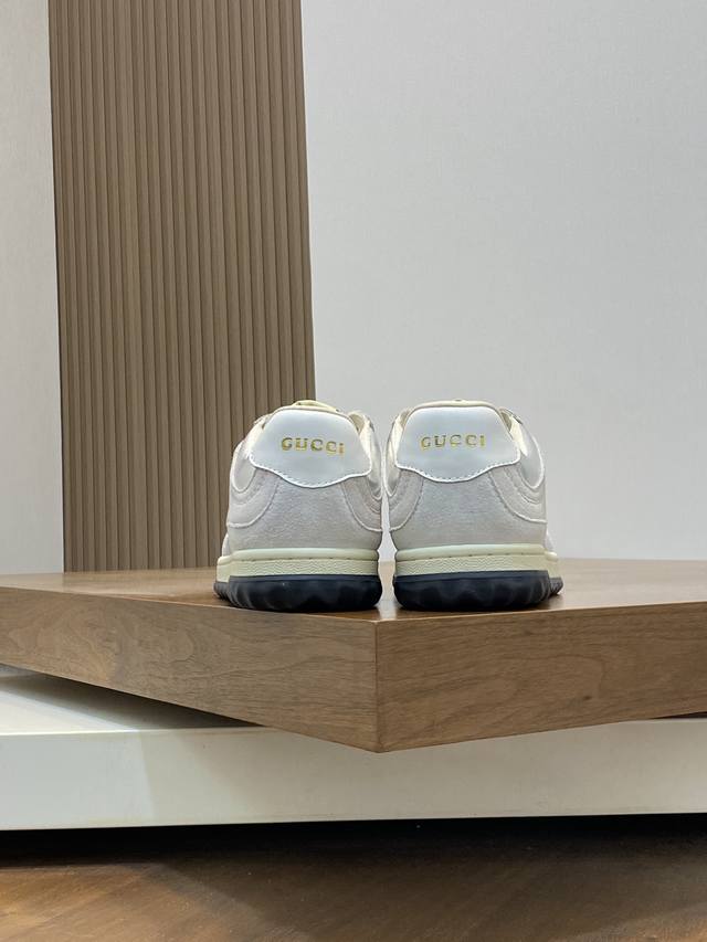 Gucci - High quality original - Upper: Nappa calf leather, Lychee grain calf leather, computer embroidery brand totem - Inner: Water dyed calf leather - outsole: Ultra light TPU rubber; Two tone molded outsole - Ultra high quality control workmanship