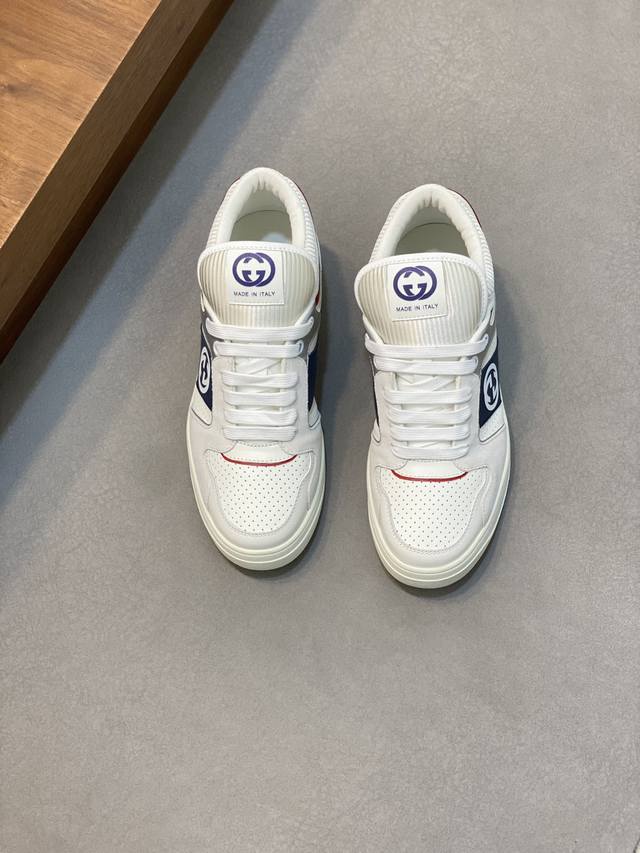 Gucci - High quality original - Upper: Nappa calf leather, Lychee grain calf leather, computer embroidery brand totem - Inner: Water dyed calf leather - outsole: Ultra light TPU rubber; Two tone molded outsole - Ultra high quality control workmanship