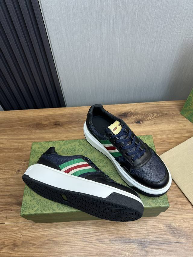 Factory price Gucci high-end quality original single shoe upper: Napa calf leather, lychee grain calf leather, computer embroidery brand totem interior: water dyed cowhide outsole: ultra light TPU rubber; Two tone molded outsole with ultra-high quali
