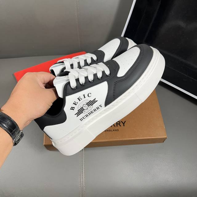 Real price without profit! The latest casual and fashionable men's shoes on Burberry's official website, with a popular and simple style, are exclusive to trendy men Unique official website latest brand element original decoration, fashionable and ge