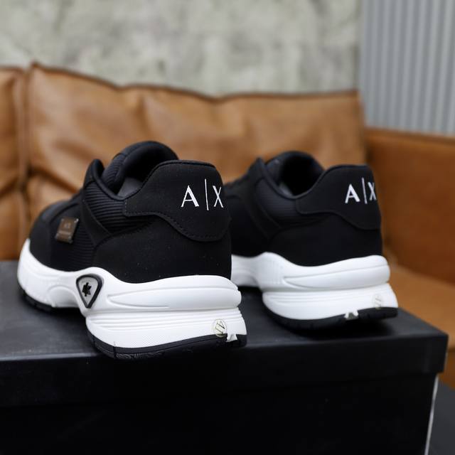 Brand: Armani ARM NI Standard Code: 38-44 45 Customized Grade: Same as on official website Material: Original fabric Comfortable and breathable inner foam Lightweight and wear-resistant outsole Style Category: Men's fashion casual shoes Running sport
