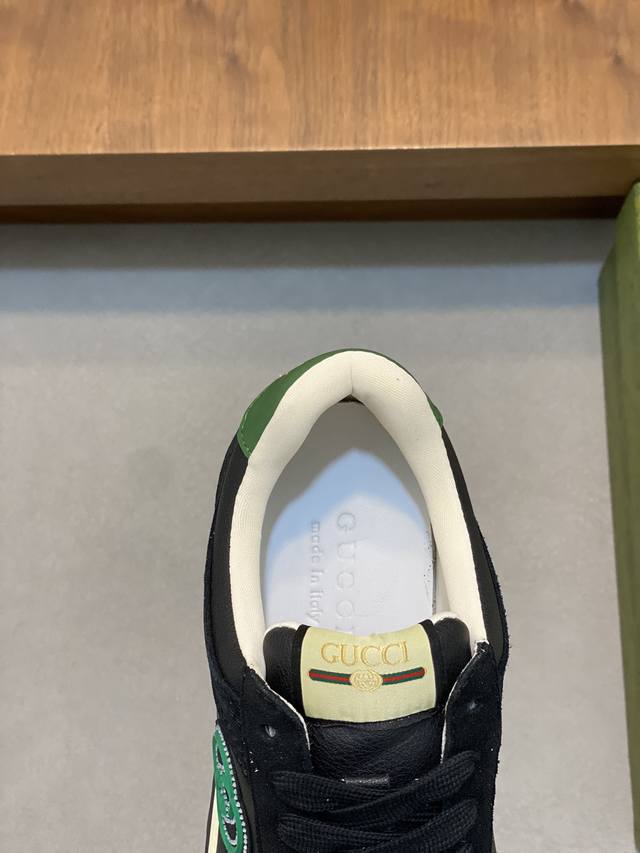 Gucci - High quality original - Upper: Nappa calf leather, Lychee grain calf leather, computer embroidery brand totem - Inner: Water dyed calf leather - outsole: Ultra light TPU rubber; Two tone molded outsole - Ultra high quality control workmanship