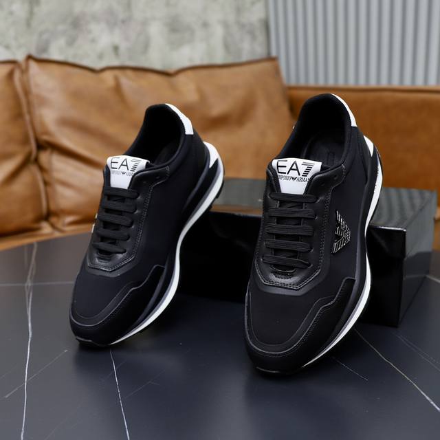 Brand: Armani ARM NI Standard Code: 38-44 45 Customized Grade: Same as on official website Material: Original fabric Comfortable and breathable inner foam Lightweight and wear-resistant outsole Style Category: Men's fashion casual shoes Running sport