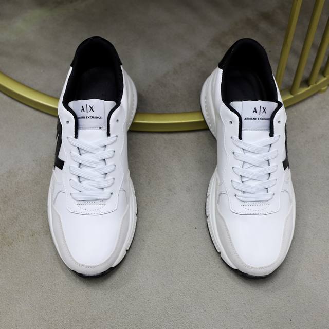 Brand: Armani ARM NI Standard Code: 38-44 45 Customized Grade: Same as on official website Material: Original cowhide fabric Comfortable and breathable inside lightweight and wear-resistant outsole Style Category: Men's fashionable casual shoes Runni