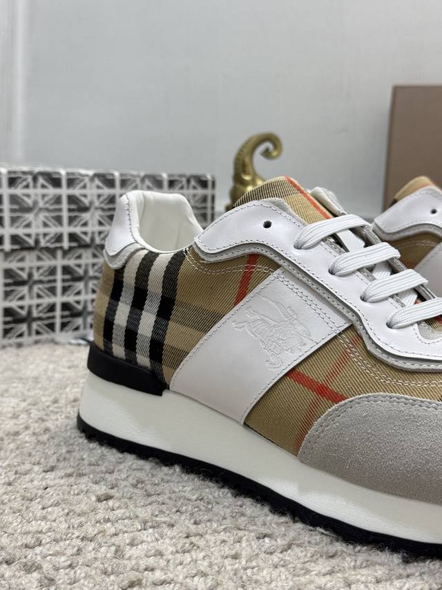 The new Burberry men's classic low cut sneakers, priced at actual factory price BURBERRY2024C, feature vintage plaid cotton paired with cowhide material for a refreshed interpretation, adorned with a refreshed brand logo. Made from sheepskin, durable