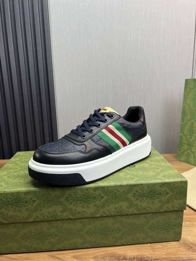Factory price Gucci high-end quality original single shoe upper: Napa calf leather, lychee grain calf leather, computer embroidery brand totem interior: water dyed cowhide outsole: ultra light TPU rubber; Two tone molded outsole with ultra-high quali