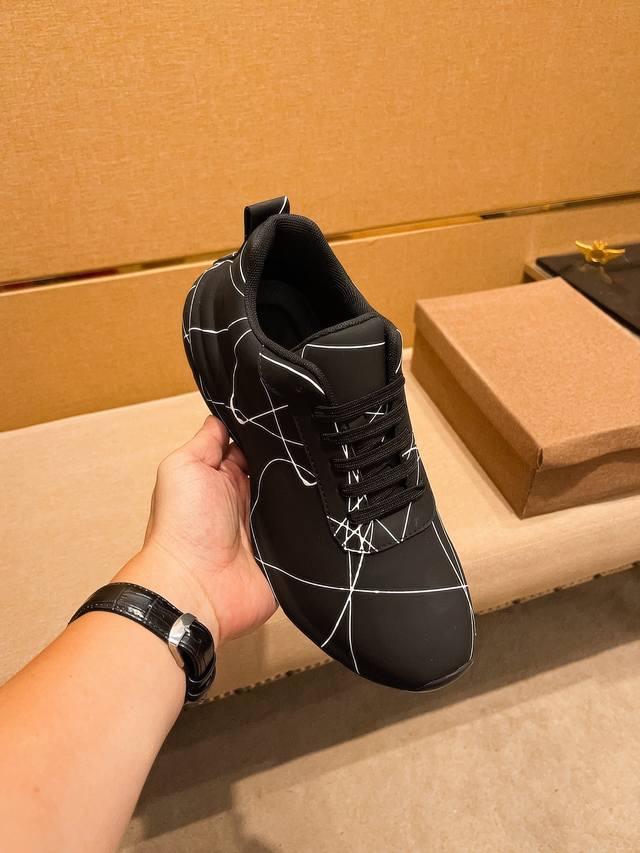 Factory approved Armani men's shoes high-end brand official website 1:1 latest masterpiece: The upper is made of imported Italian top layer cowhide, the original version is comfortable and breathable, and the original designated anti slip outsole ins