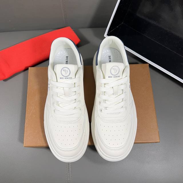 Real price without profit! The latest casual and fashionable men's shoes on Burberry's official website, with a popular and simple style, are exclusive to trendy men Unique official website latest brand element original decoration, fashionable and ge