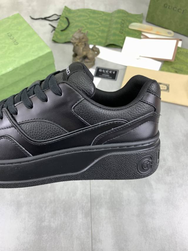 Factory price, real price, top of the line Gucci 24SS counter, latest couple style, thick soled Gucci white shoes, purchasing level Gucci's latest lightweight thick soled white shoes! Top tier chip version! Do you have the same feeling of 