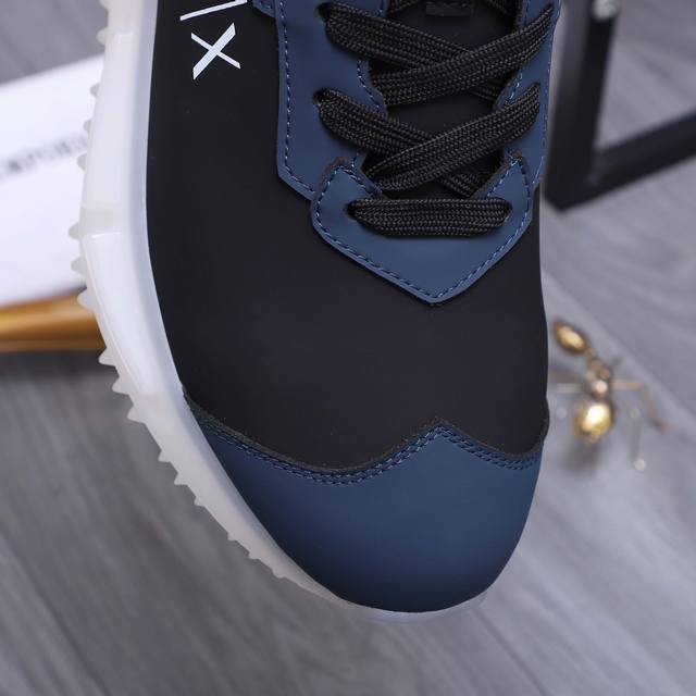 Product Trademark: Armani Casual Shoes Size: 38-44 Product Material: Selected Cowhide Splicing Upper Breathable Mesh Inner Rubber outsole