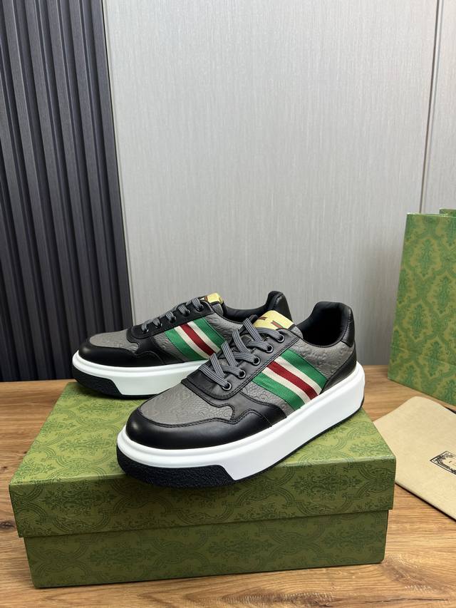 Factory price Gucci high-end quality original single shoe upper: Napa calf leather, lychee grain calf leather, computer embroidery brand totem interior: water dyed cowhide outsole: ultra light TPU rubber; Two tone molded outsole with ultra-high quali