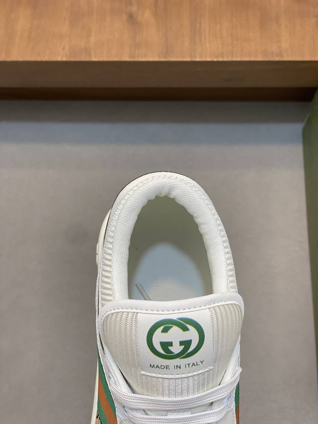 Gucci - High quality original - Upper: Nappa calf leather, Lychee grain calf leather, computer embroidery brand totem - Inner: Water dyed calf leather - outsole: Ultra light TPU rubber; Two tone molded outsole - Ultra high quality control workmanship